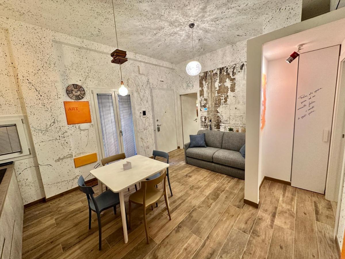Bed Art Relaxing Suite - Appartamento Con Sauna Happiness Suite Gallery Σαν Μπενεντέτο ντελ Τρόντο Εξωτερικό φωτογραφία